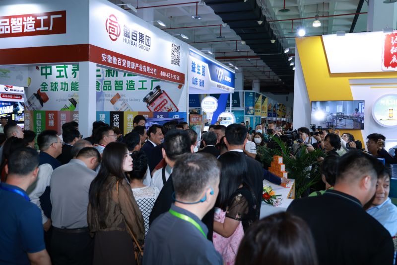 XUBO9989.jpg XUBO9989.jpg